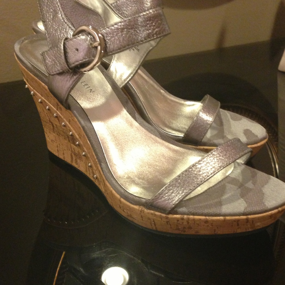 *REDUCED* Brand new AK Anne Klein cork wedges